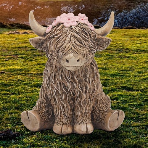Flowers sitting highland cow - ,