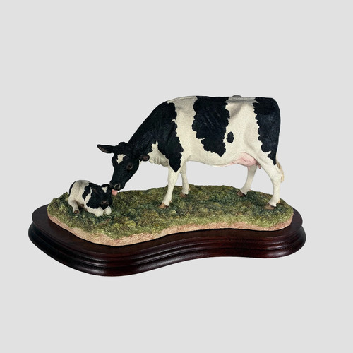 Border fine arts holstein - border,