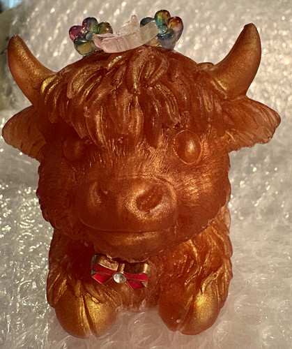 Cute hand made resin - cute, highland